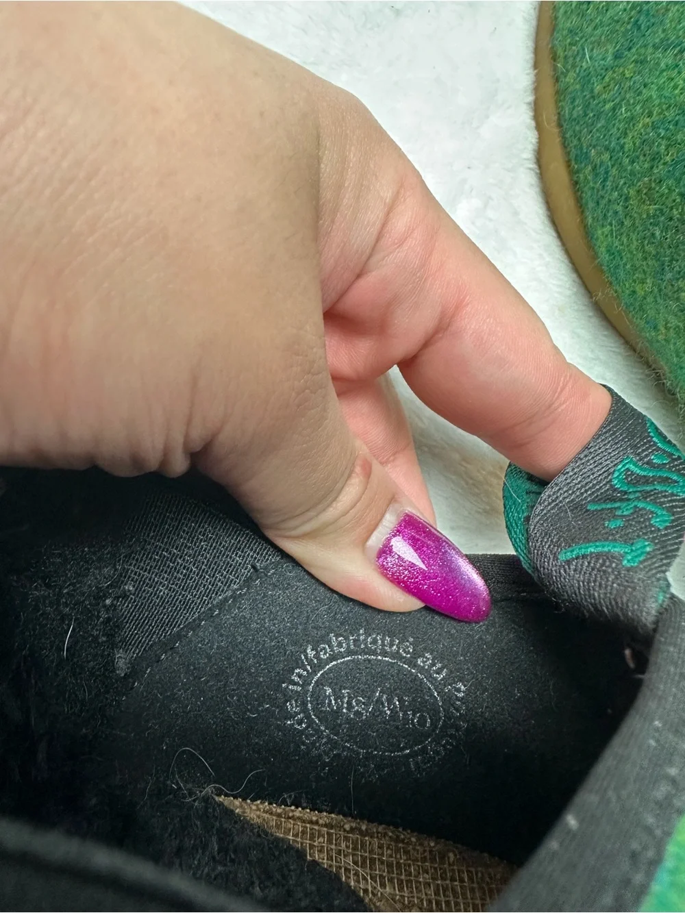 John Fluevog Dayan Peacemaker Green Vegan Felt Slippers EU 41 US M8 / W10